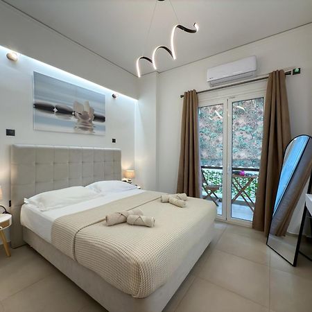Η Ωραία Των Αθηνών Apartamento Atenas Exterior foto
